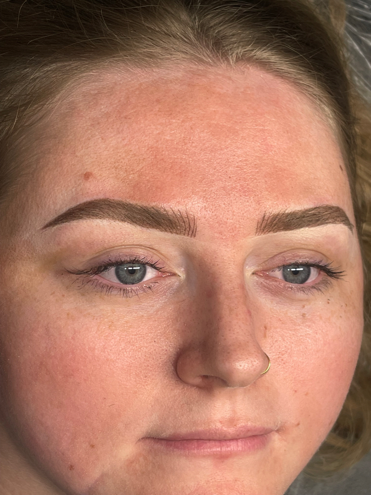 Correction Cover-Up / Combo Brows