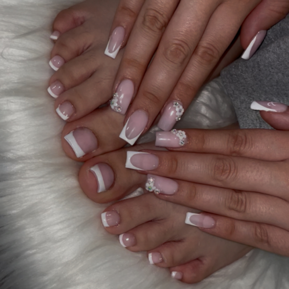Acrylic Toes Family/Friends Only at JuJubeesnails in Albuquerque, NM
