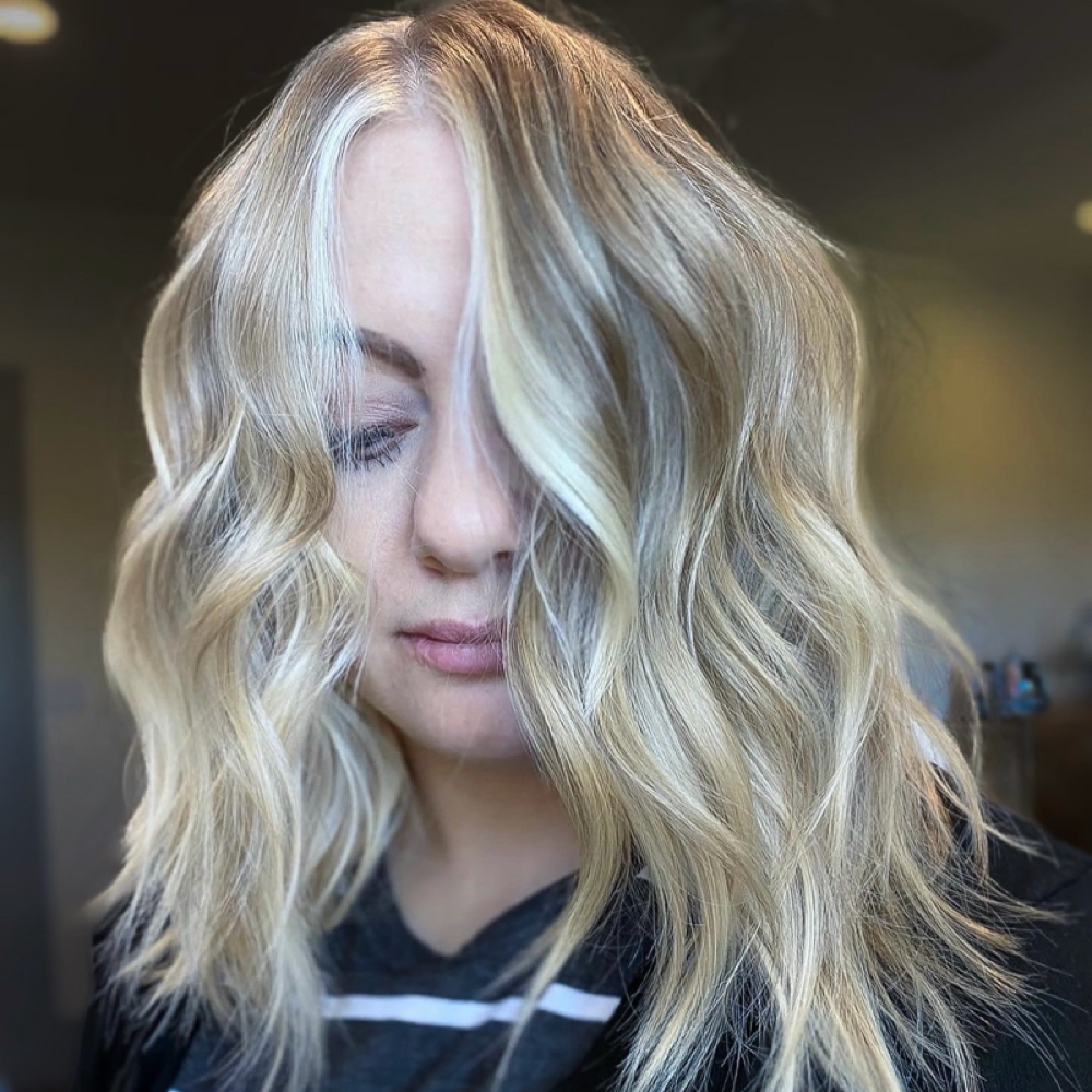 The Face Frame / Money Piece at Luxe By Lexx in Bonaire, GA