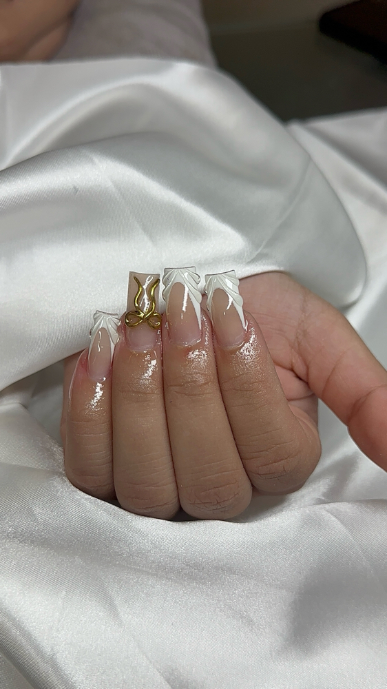 Medium Nails