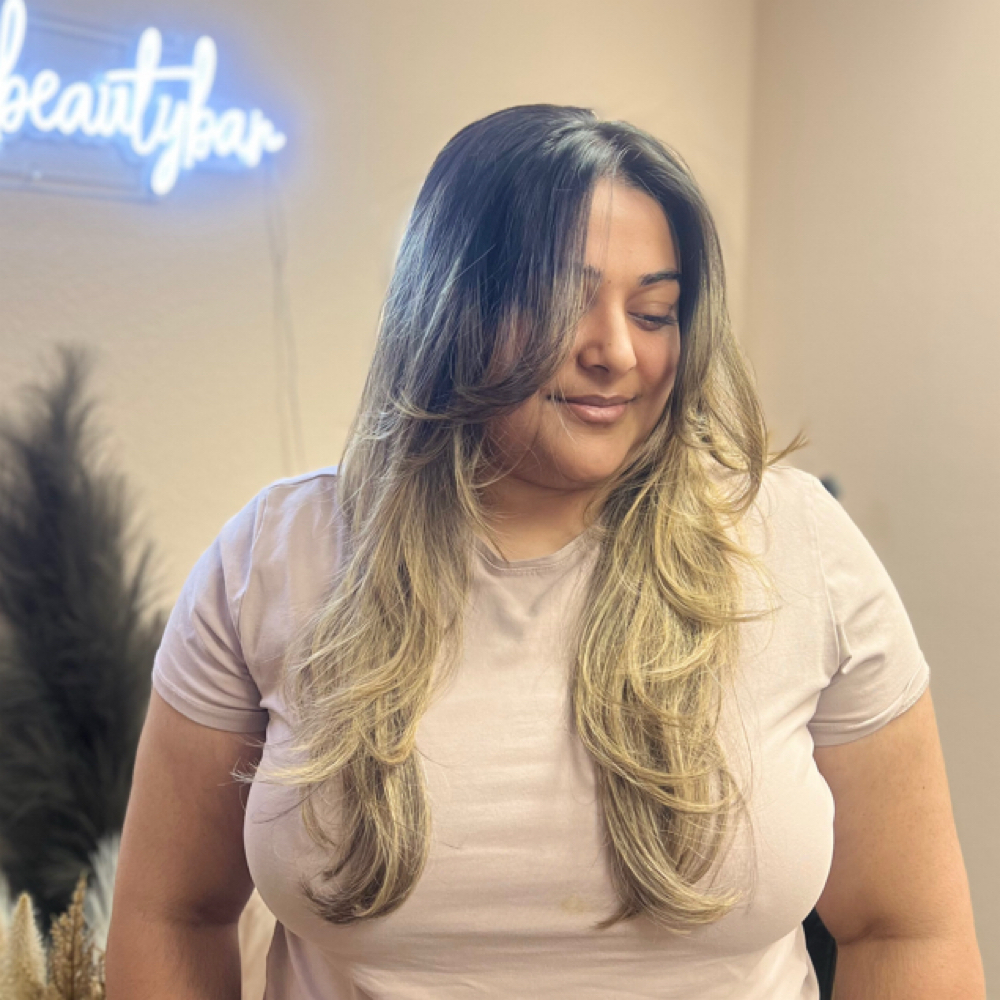 Haircut & Blowout at Raquelsbeautybar in Fresno, CA
