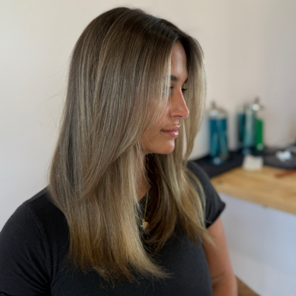 Root Refresh + Partial Highlight at Sev’s Studio in Fort Lauderdale, FL