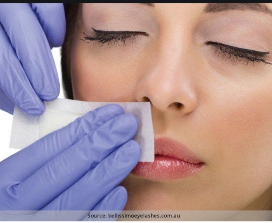 Upper Lip Wax