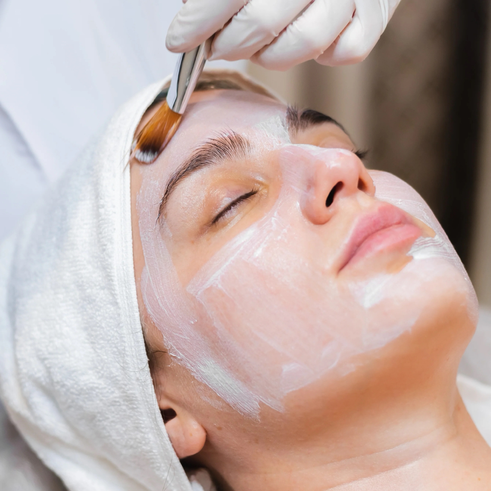 Advanced Curated Glow Facial