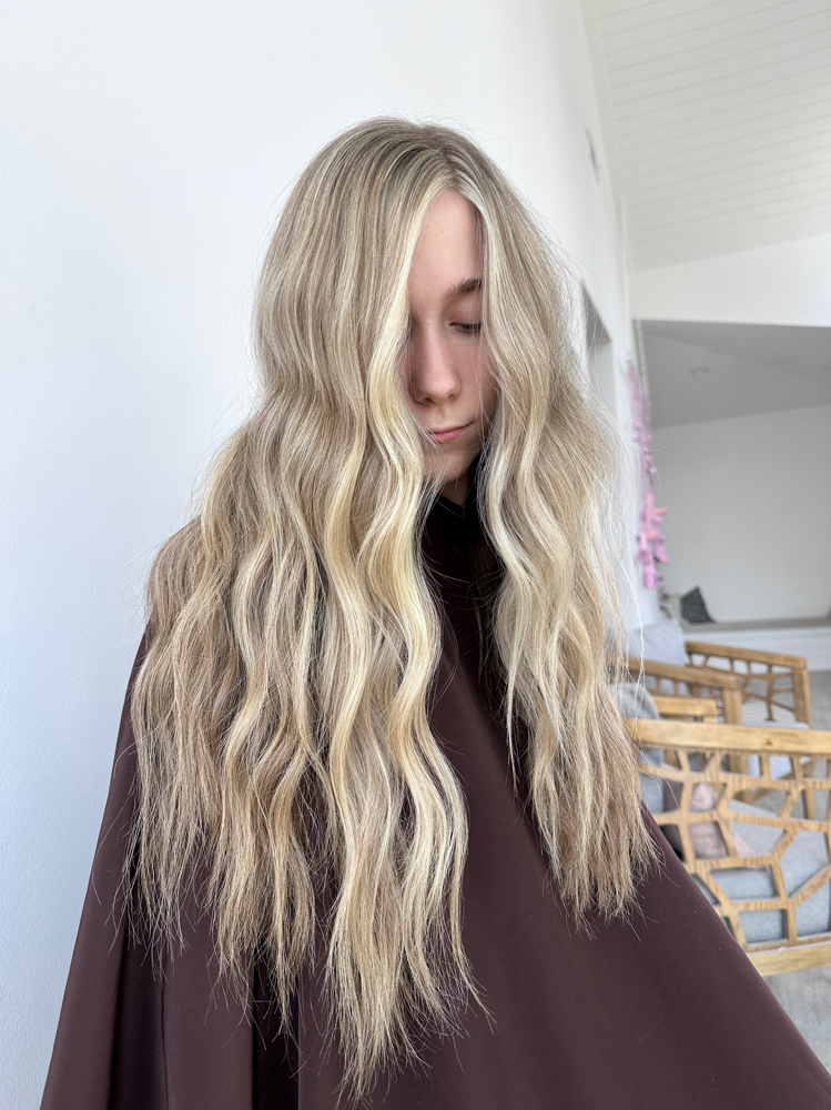 Reverse Balayage/lowlight