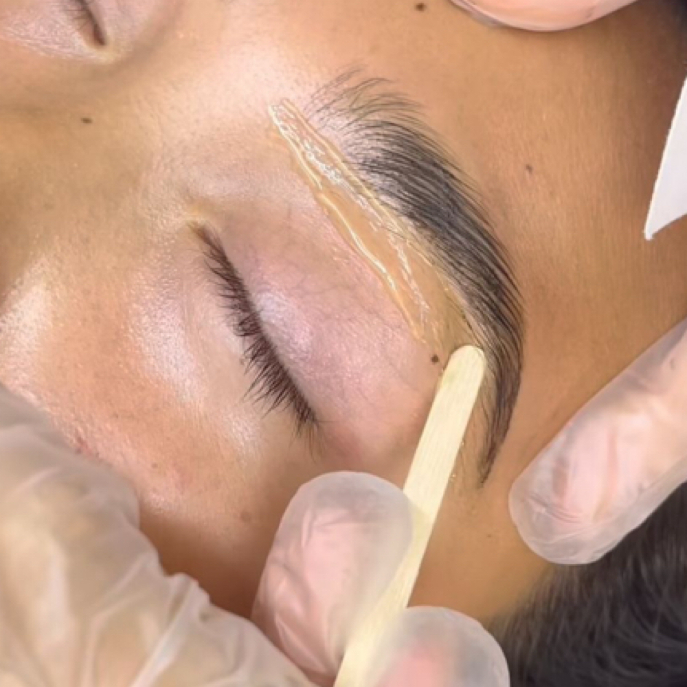 Brow Wax at Botanical Beauty Bar in Austin, TX