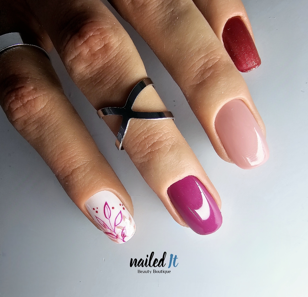 Nail Art (1 -2 nails) *pre-approval