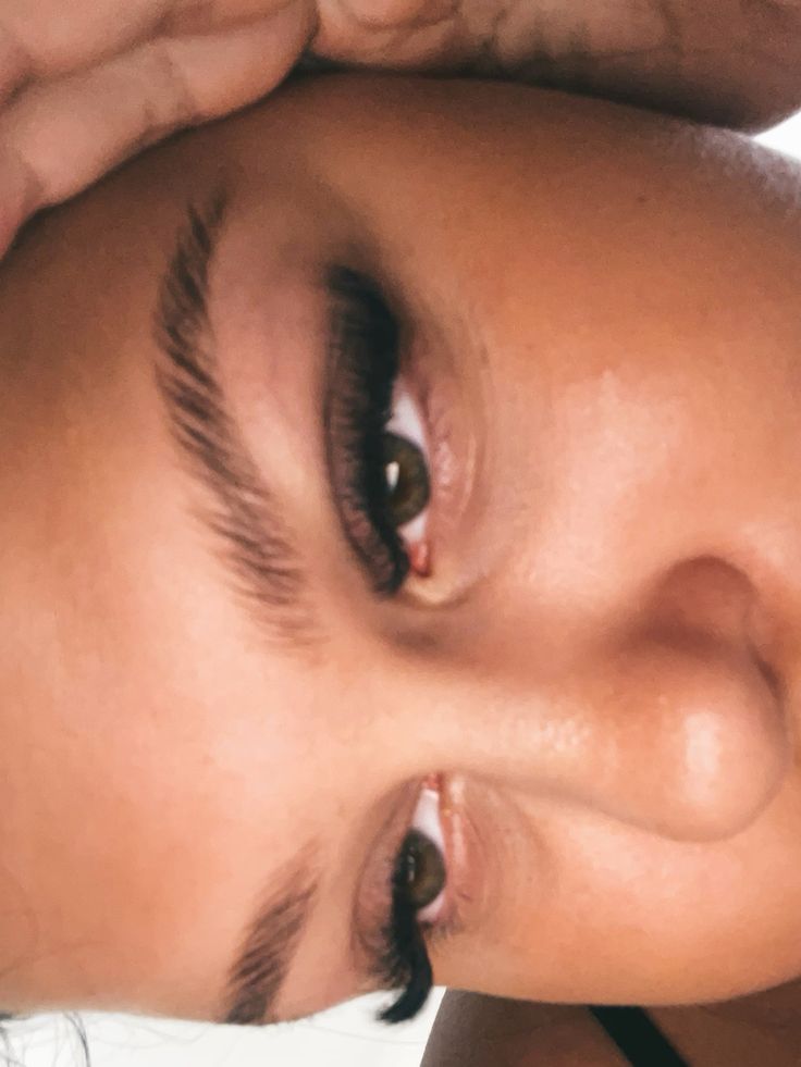 Eyebrow Tweezer