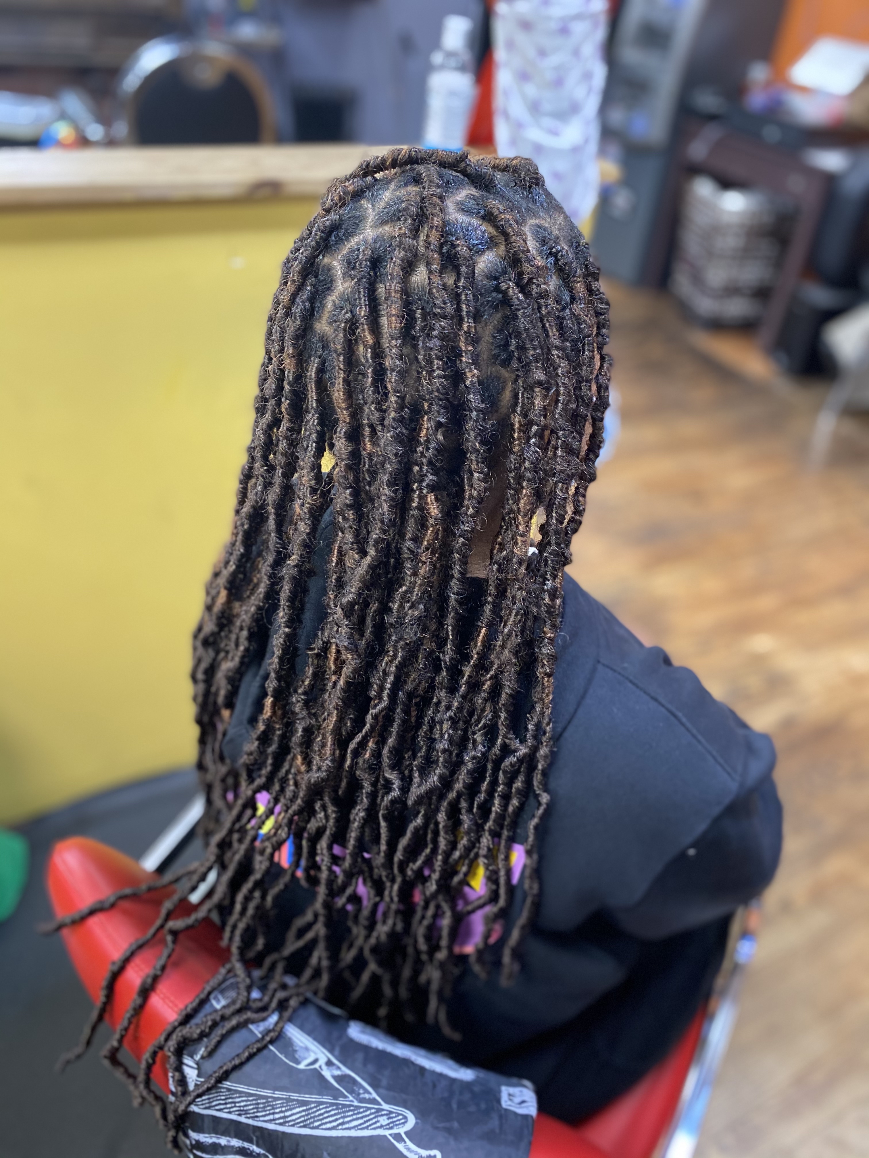 Individual Faux locs