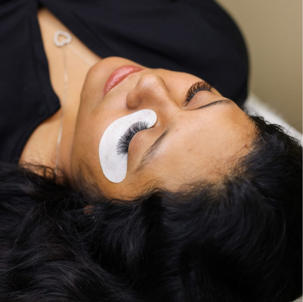 Eyelash Volume Full Set at Gardenias Beauty Salon in North Charleston, SC