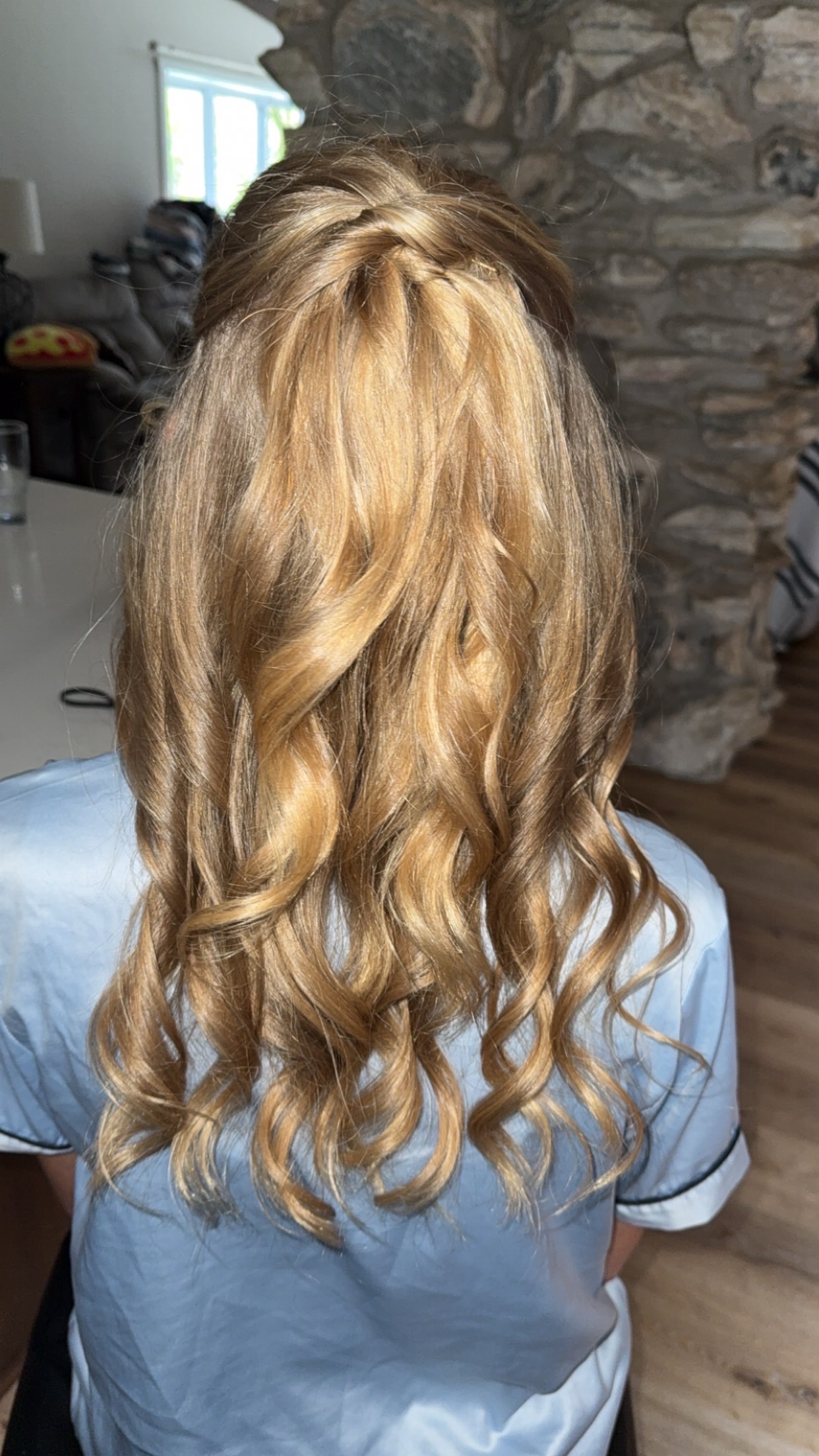 Wash and Style at Salon44 gb in Suamico, WI