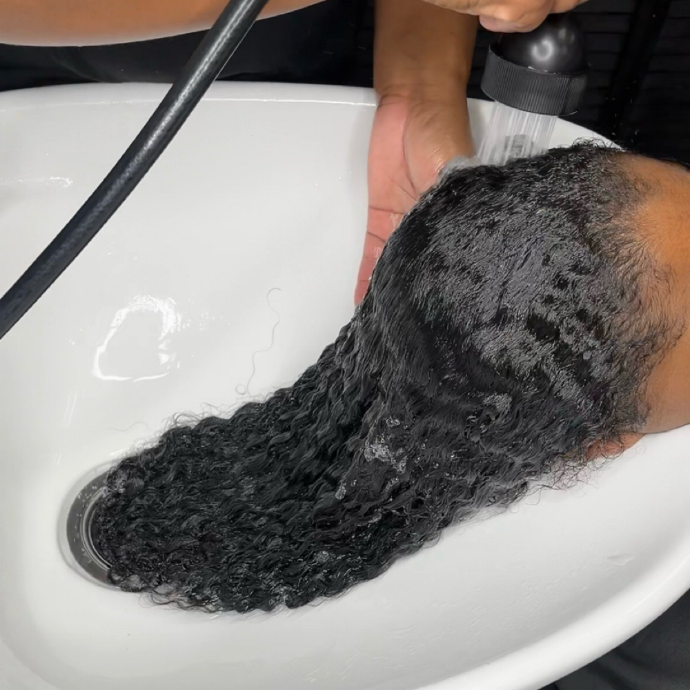 Shampoo And Treatments at Ebony Chanté in Bridgeton, MO