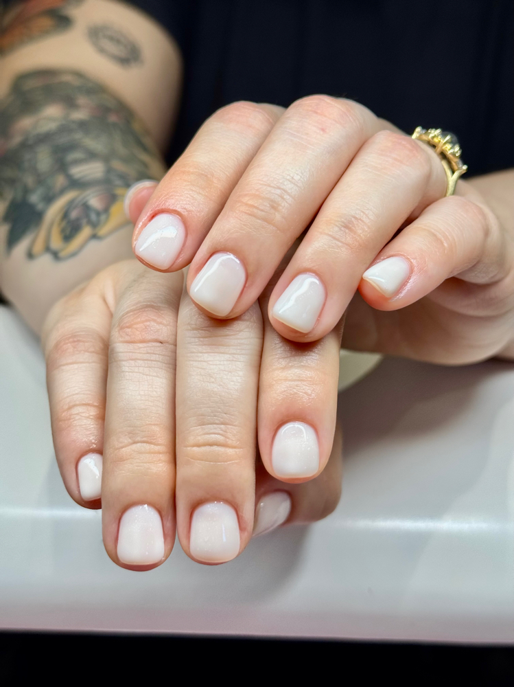 Regular Manicure