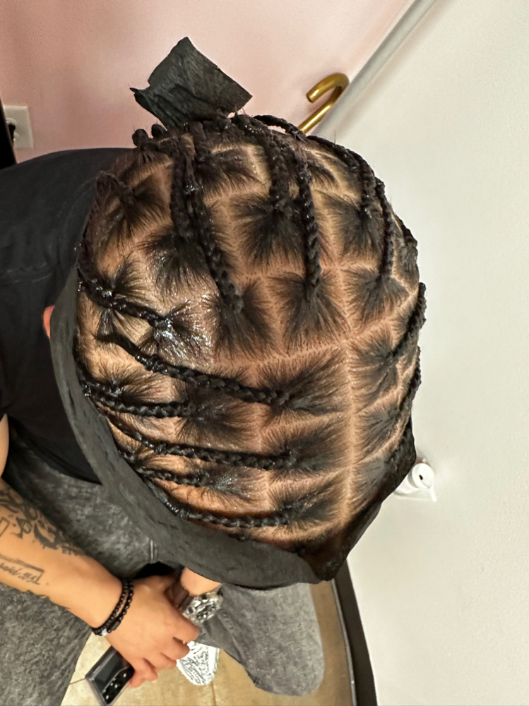 Men Box Braids (Shave sides)