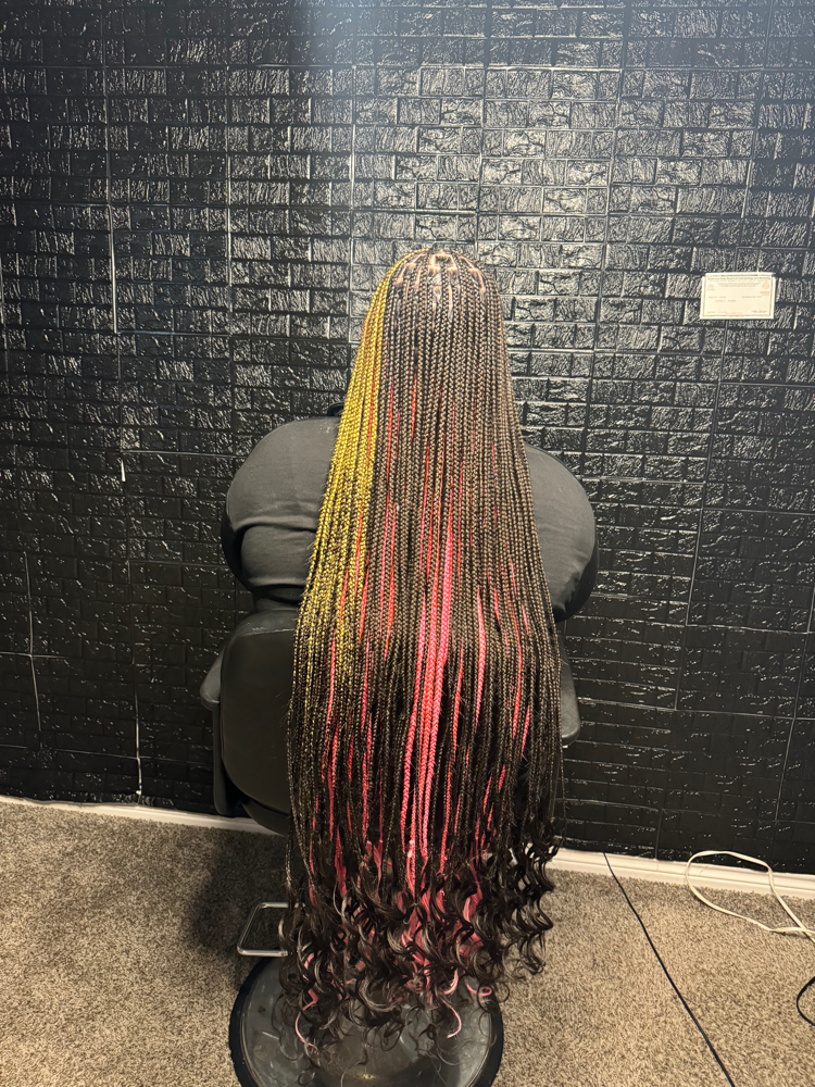 Knotless Braids (S)