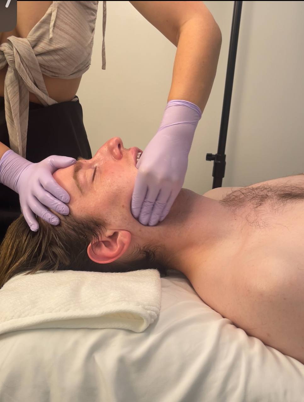 BUCCAL FACIAL MASSAGE