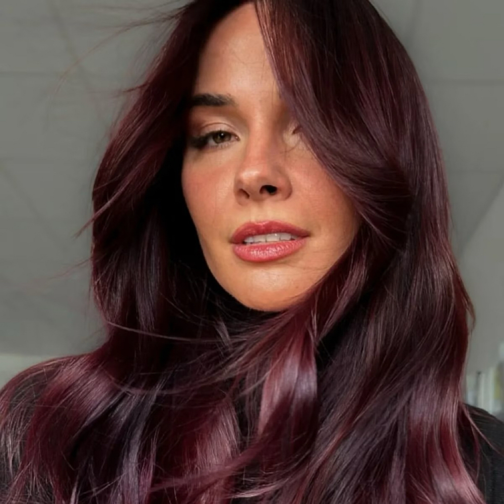 Express Root Touch-Up at Eleni hair lounge at Strawberry Blonde Salon Platinum in Mount Pleasant, SC