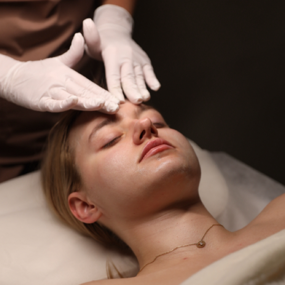 Deep Cleanse Facial at Glow by Inna in Costa Mesa, CA
