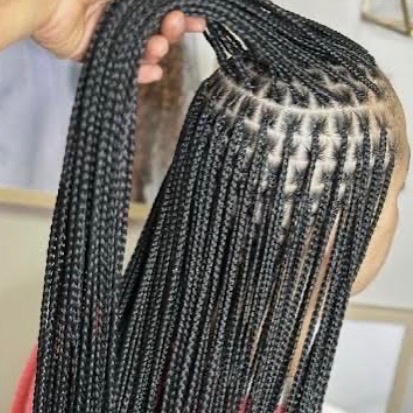 Extra small knotless at Neiya Janey Beauty in Hagerstown, MD