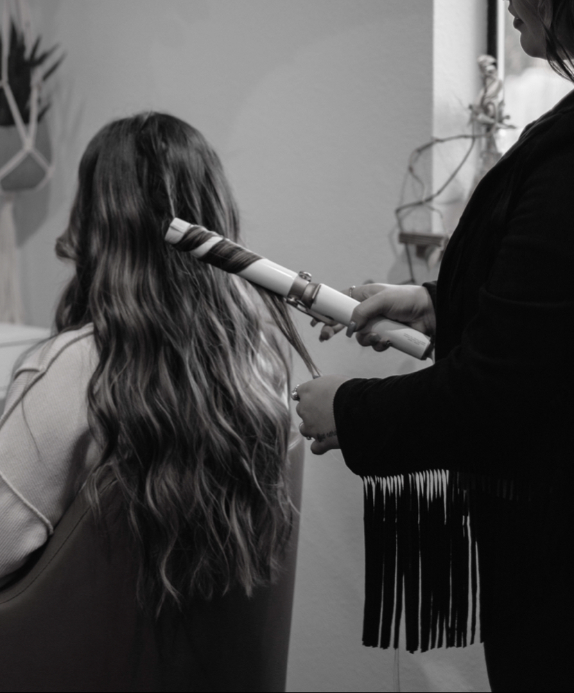 Signature Blowout & Style