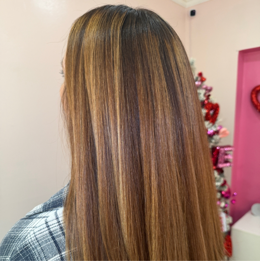 polished roots at Polished on Mane in Woodbury, NJ