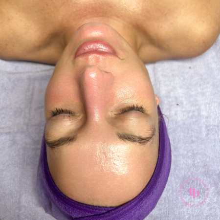 THE GOLDEN GLOW FACIAL