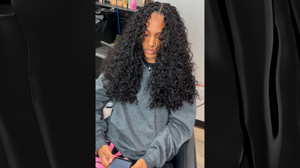 Shoulder Raw Indian Curly Locs