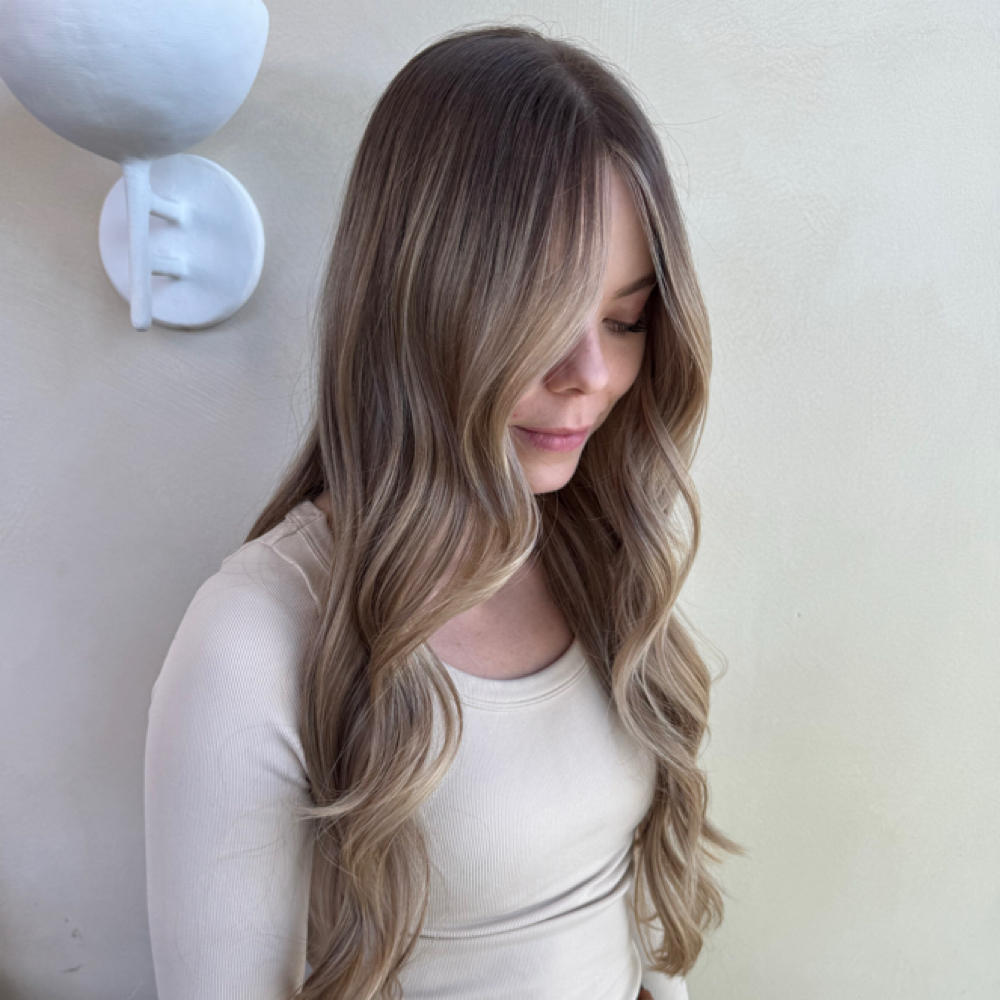 Mini Ligthening at Kathie Medina Hair in Vancouver, WA