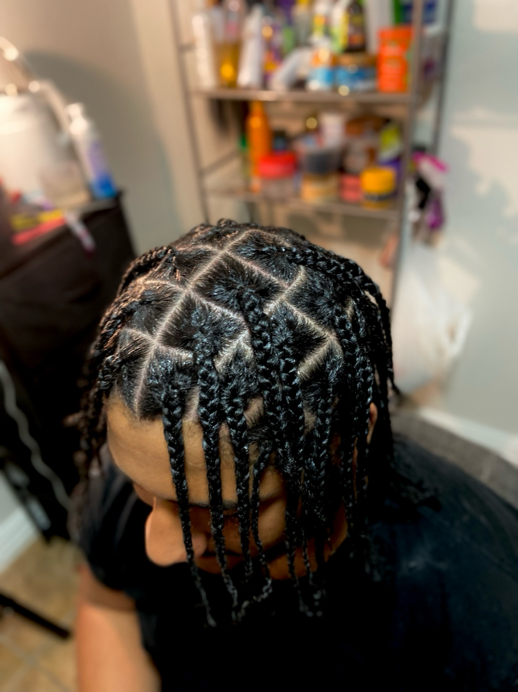 Medium Plaits/twists