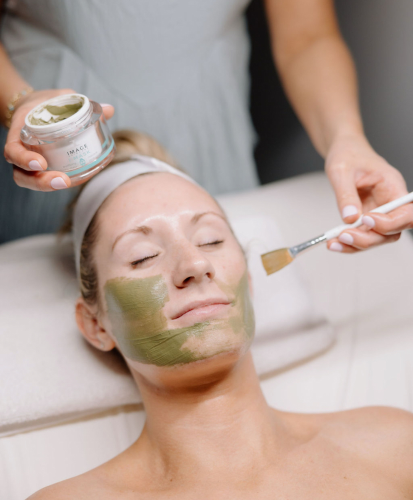 Double Glow Exfoliation Facial