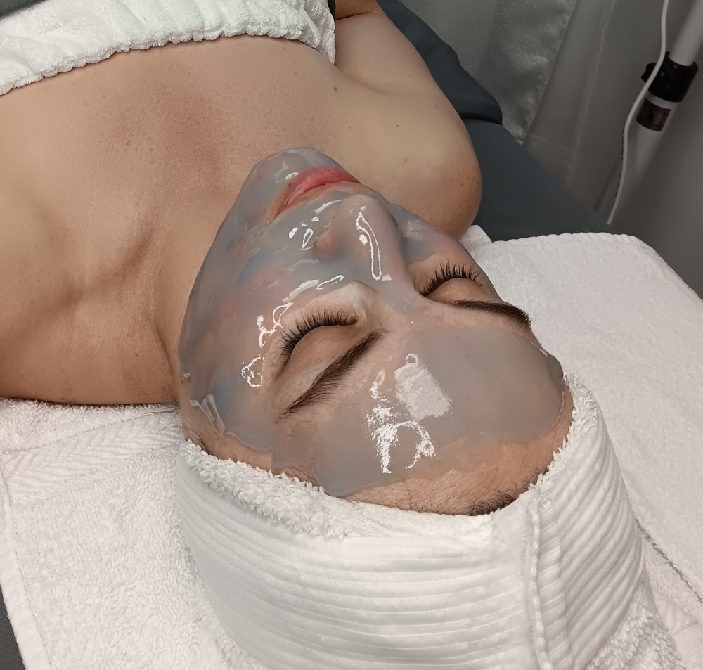 Hydrating Facial