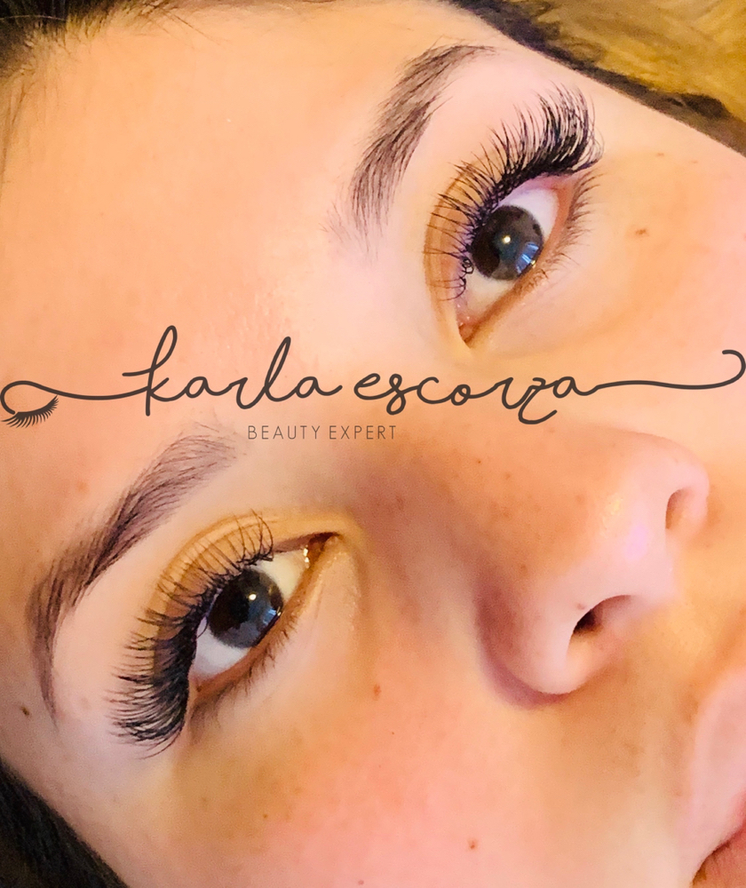Refill 2-3 Weeks Classic at LASHES AND BROWS By Karla Escorza in Northglenn, CO