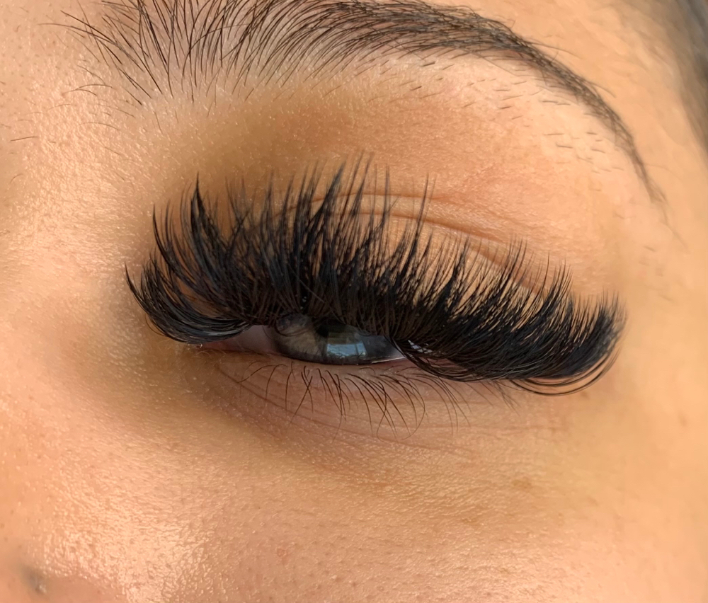 Mega-BOLD Volume Full Set at YellysBOLDbeauty in Okc, OK