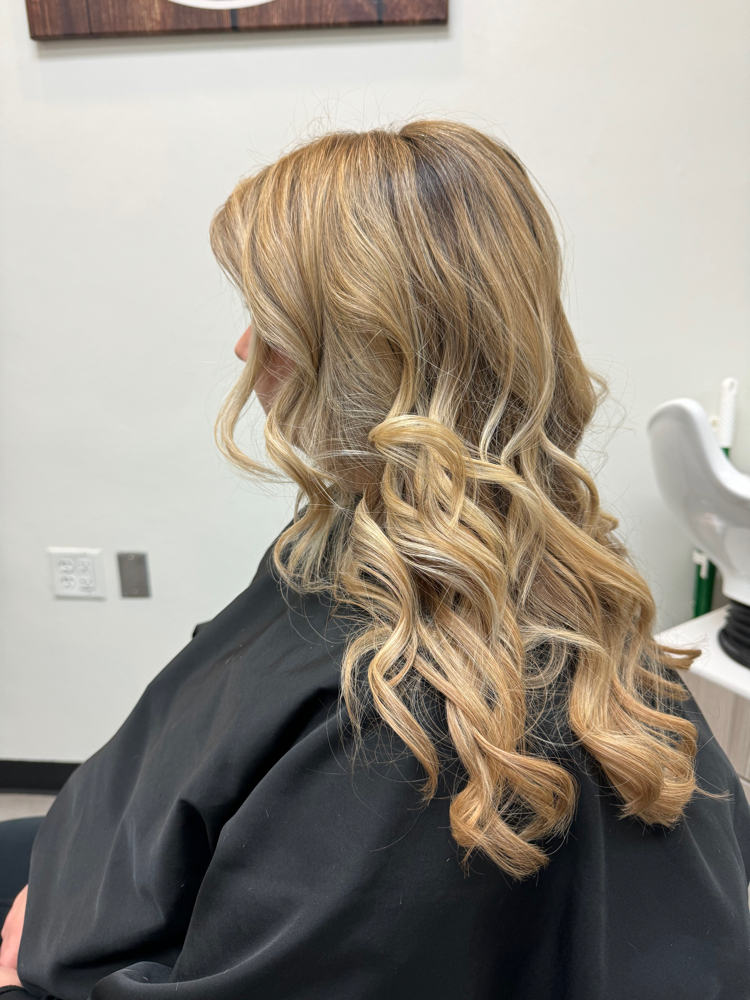 Shampoo & BlowOut & Curls