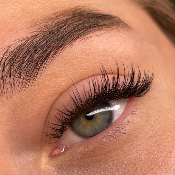 Angel Wings Lash Set at Evey’s Lash & Beauty in New York, NY