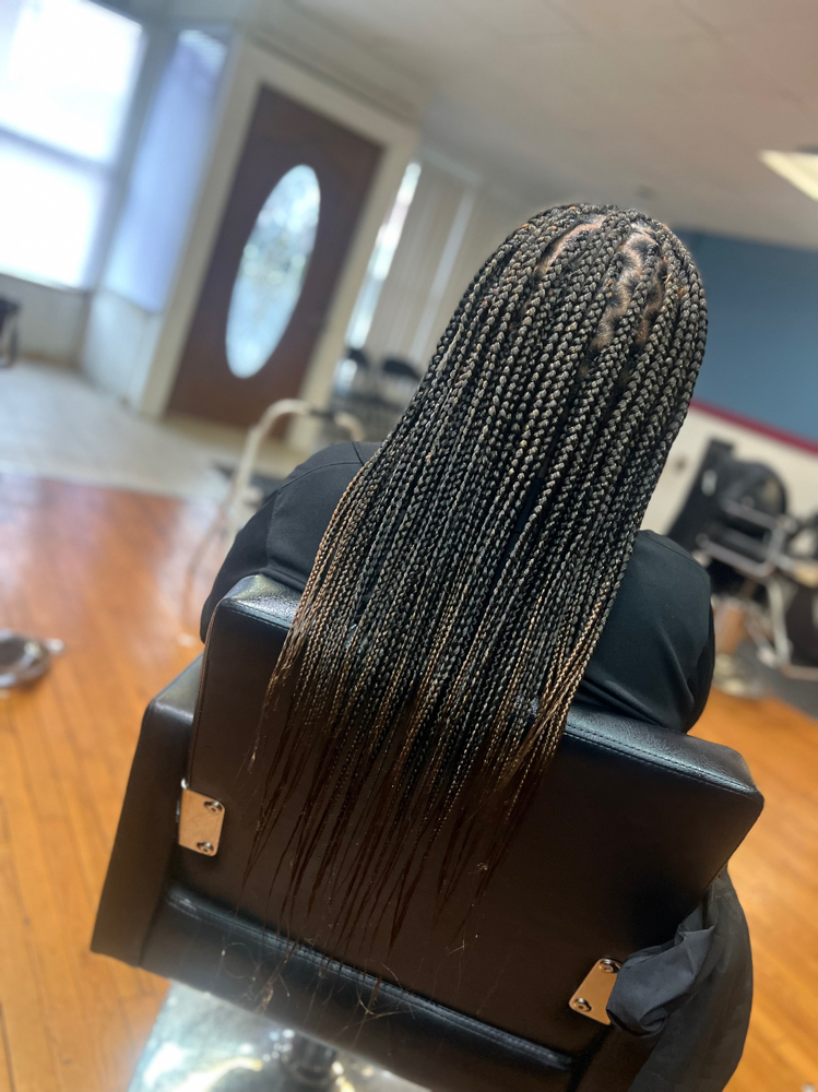 Medium Box braids