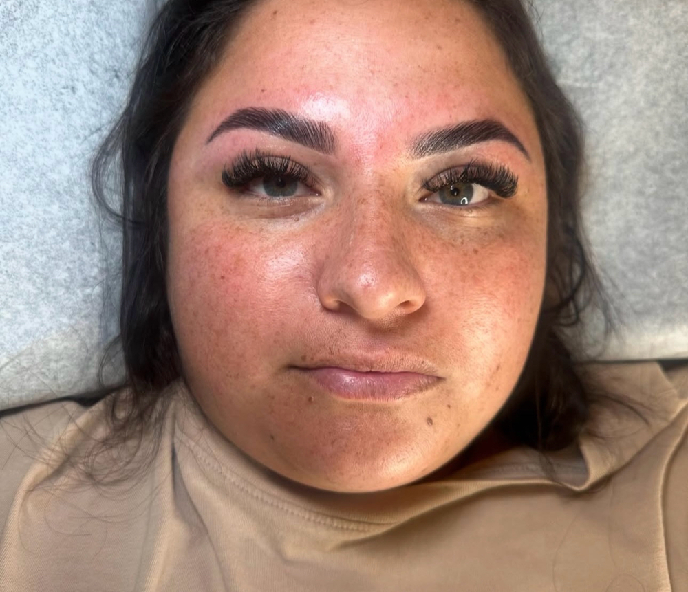 Brow lamination wax and tint