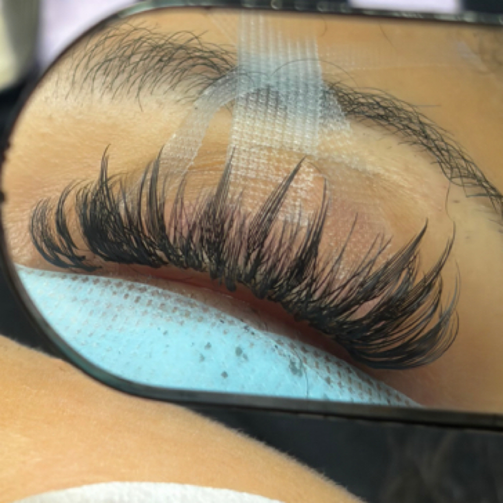 Wispy Hybrid Set at Eyecare4you in Oak Park, MI