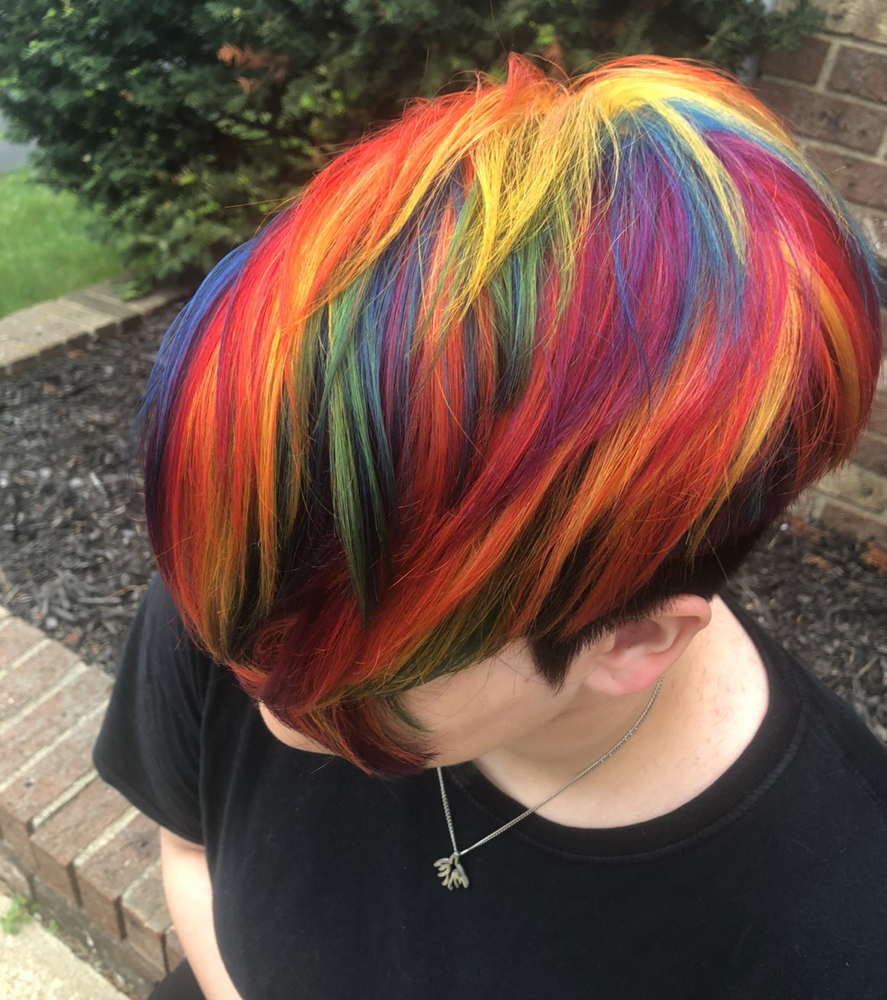VIBRANT COLORS