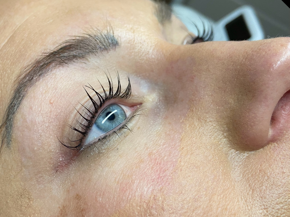 Lash Lift + Tint