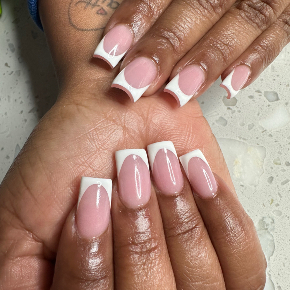 Short French at Lele’s House of Nails in Durham, NC