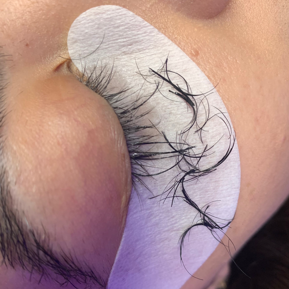 Eyelash  Extension Removal
