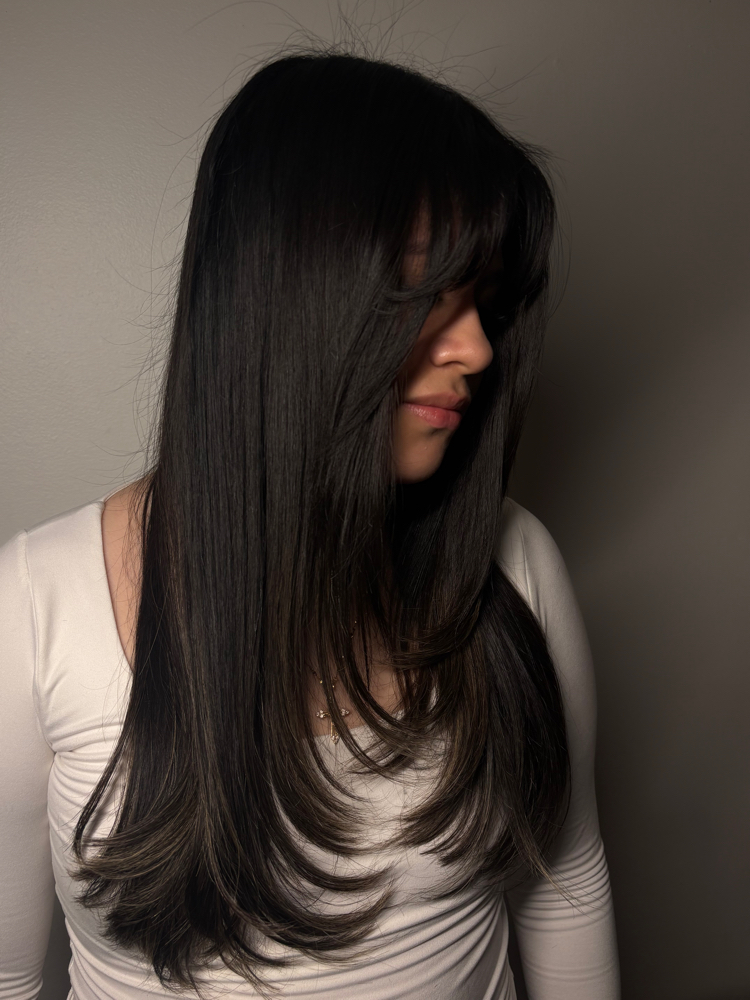 HairCut + Signature Blowout
