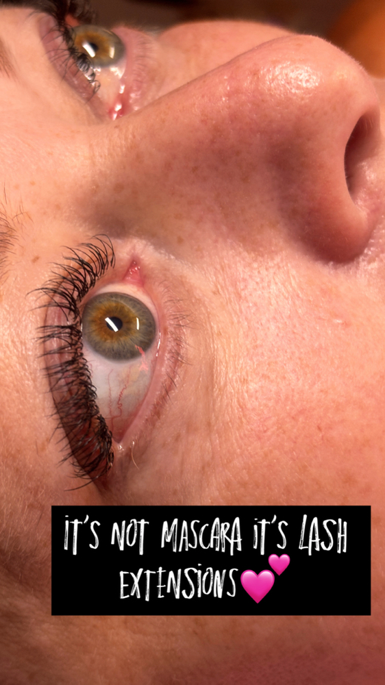 Classic Lash Or Light Volume Fill