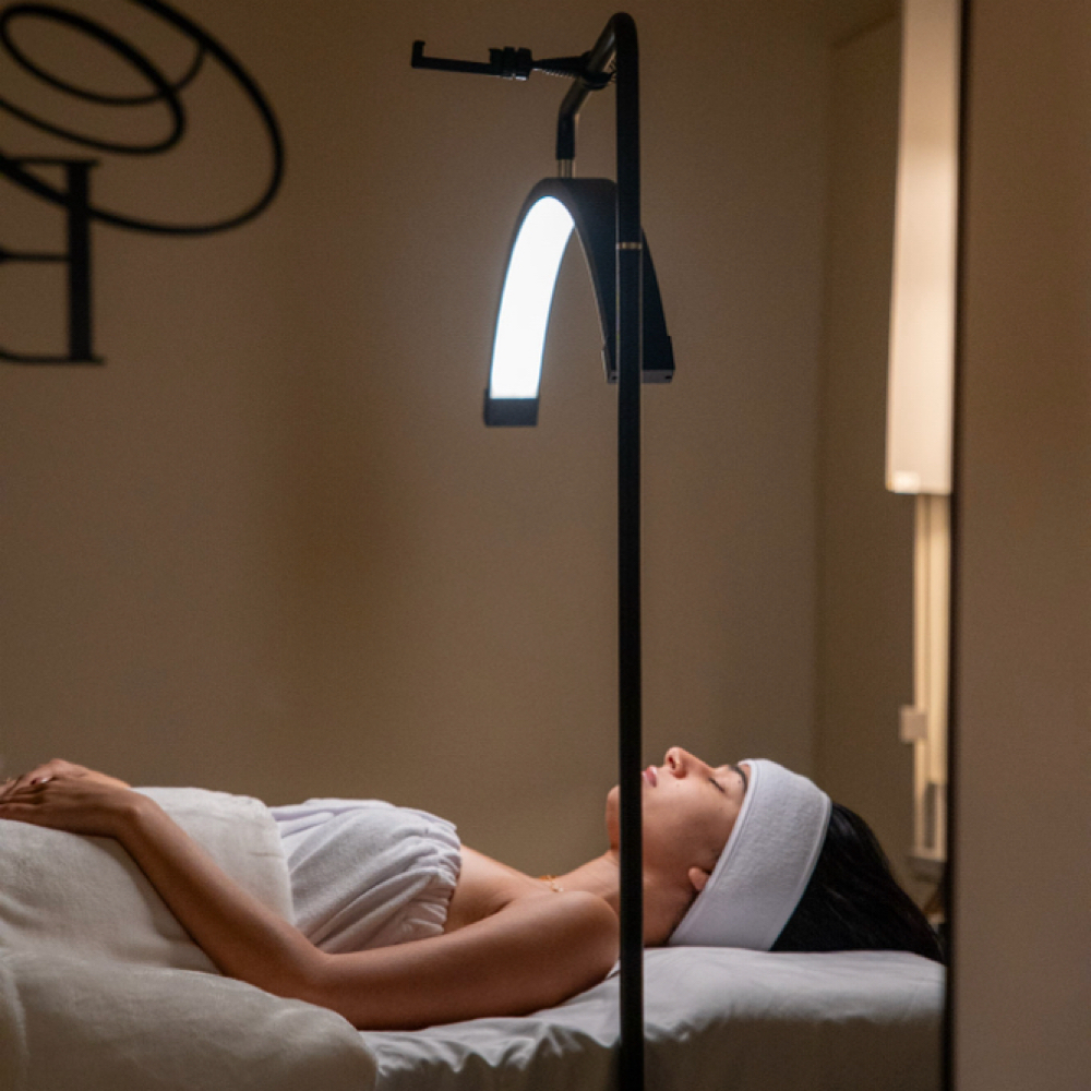 Signature Custom Facial at Skin Blvd in Macomb, MI