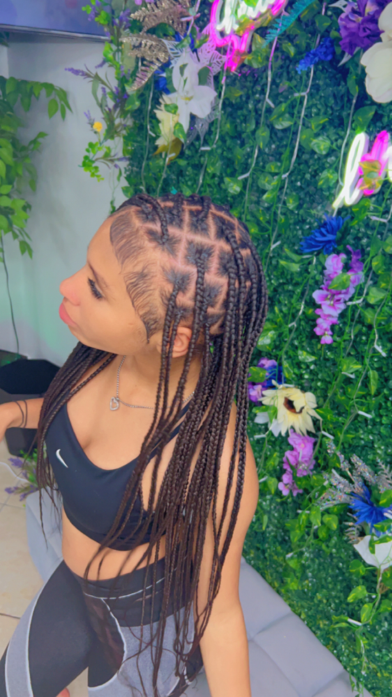 Knotless Braids At Its Finest at Kiwaja Handz in Terrytown, LA