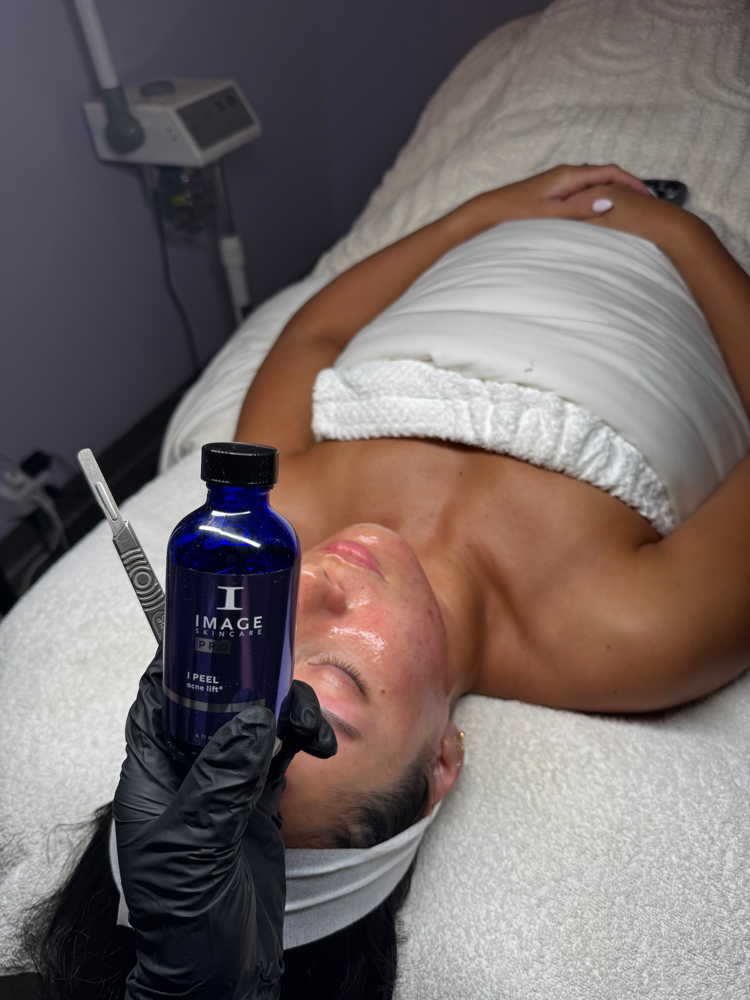 Dermaplane Radiance Facial