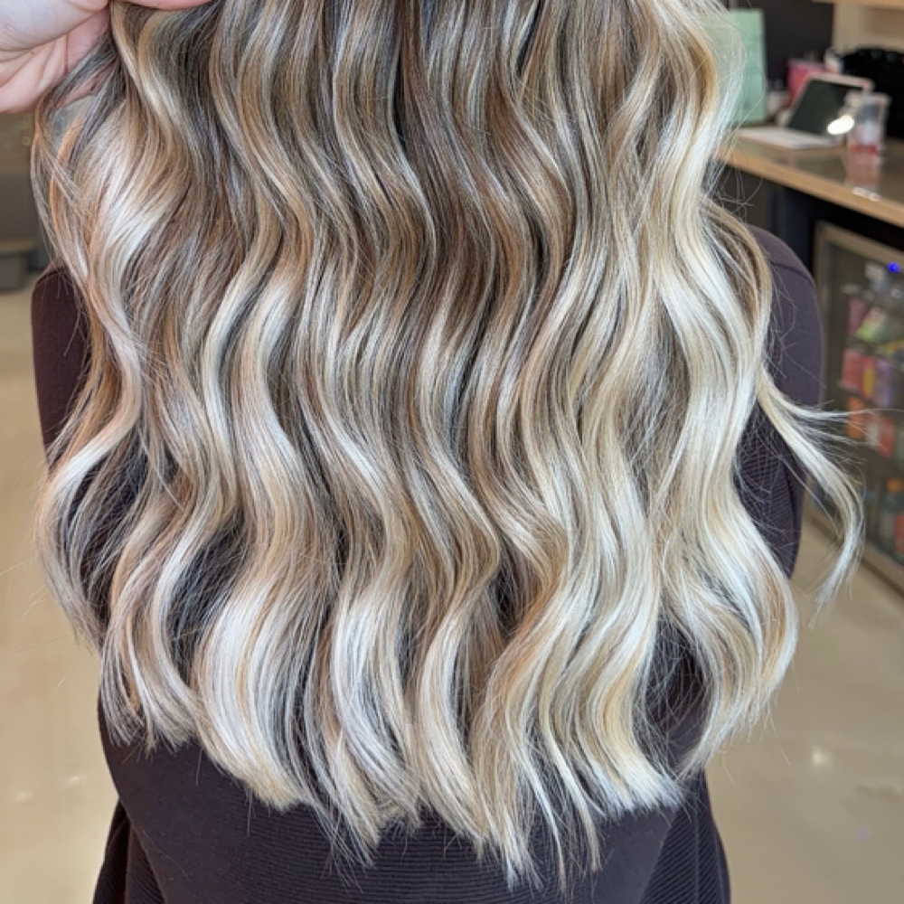 Meg’s Luxe Mini Blonding | Brunette at Alzar Salon in Willoughby, OH