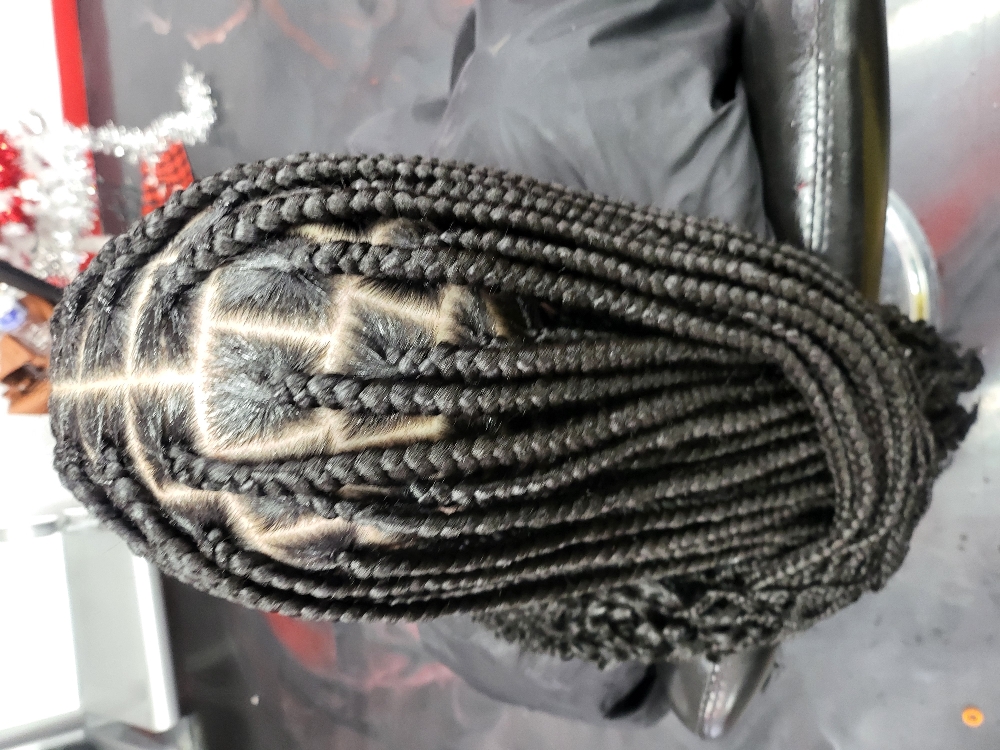 Knotless