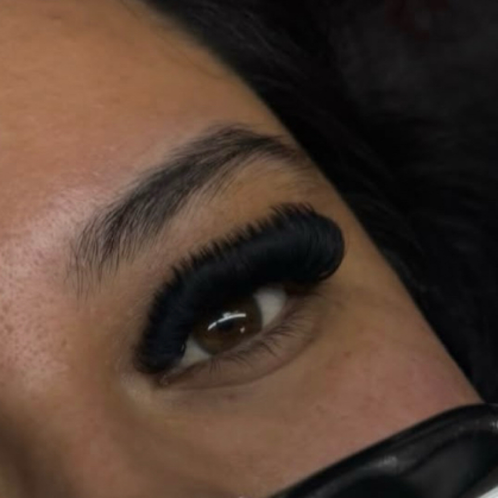 Mega Volume Set at Stunnamarzesthetics in Fountain Valley, CA